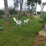 Giardino Dei Baroni House Affittacamere 3*
