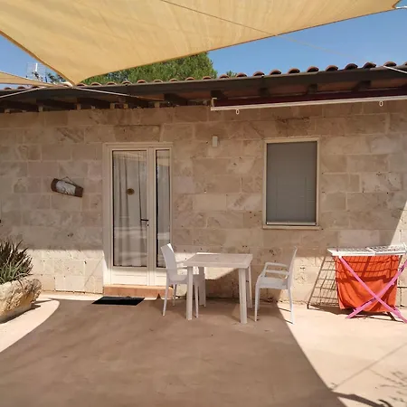 Giardino Dei Baroni House 招待所 玛丽娜迪曼卡维萨