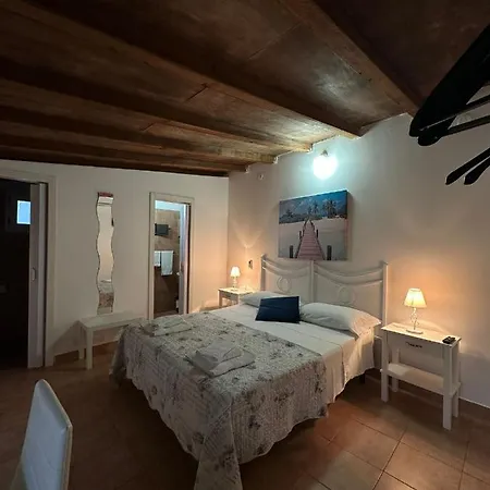 Giardino Dei Baroni House