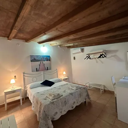 Giardino Dei Baroni House Guest house Marina di Mancaversa